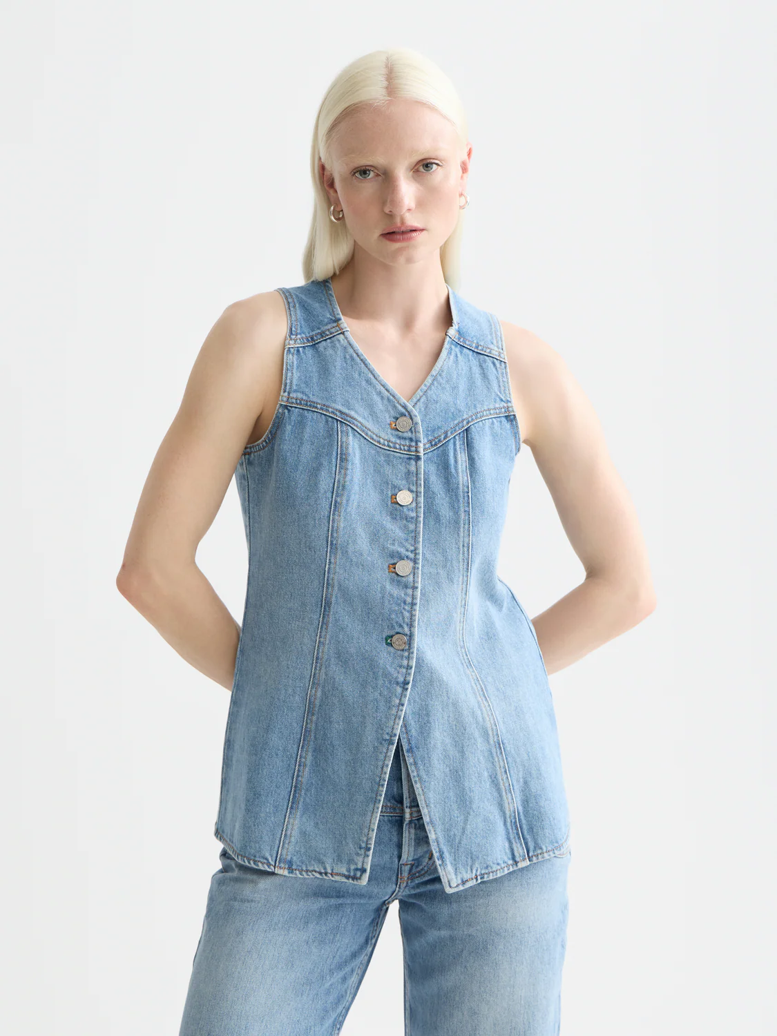 Women's Tops & T-Shirts